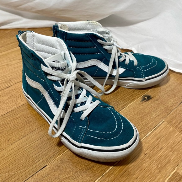 Kids Vans - High Tops (size 1) - Picture 2 of 7